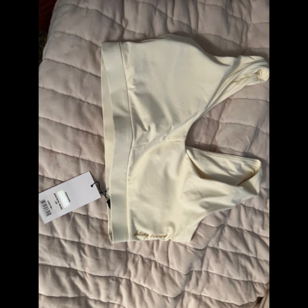 Gymshark Whitney Simmons x Gymshark V2 Sports Bra